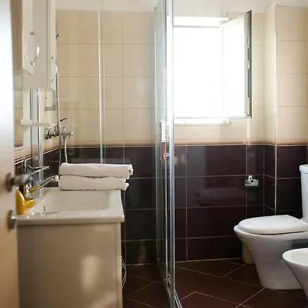 Apartment Ovi's Tirana